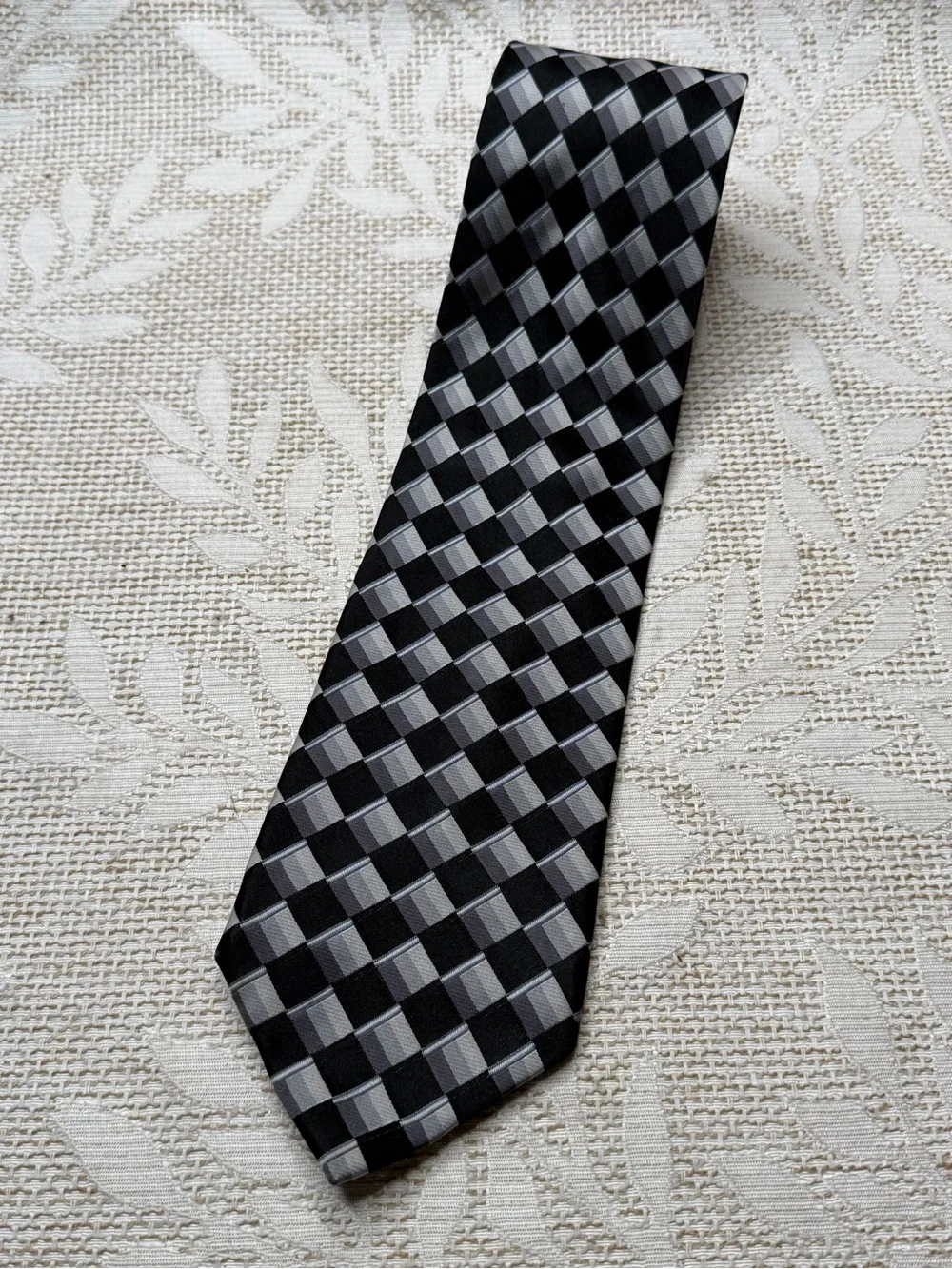 Platinum Designs Men's Tie in gray, black, and white handmade silk